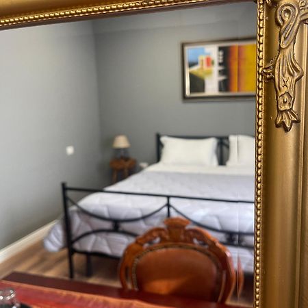 Hotel Vila 15 - Center Tiranë Luaran gambar